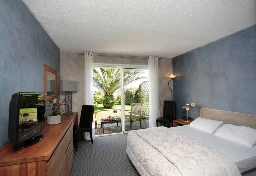 Hôtel Pineto Biguglia (Corsica) Quarto foto